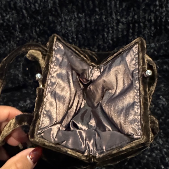 Luxurious Velvet Clutch in Rich Brown - Picture 5 of 8